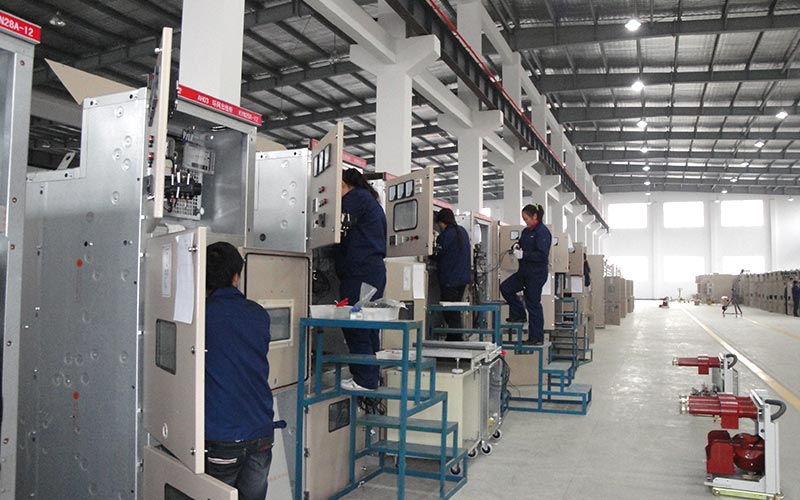 Switchgear tegangan rendah adalah bagian penting dari industri manufaktur transmisi dan transformasi daya Switchgear tegangan rendah adalah bagian penting dari industri manufaktur transmisi dan transformasi daya